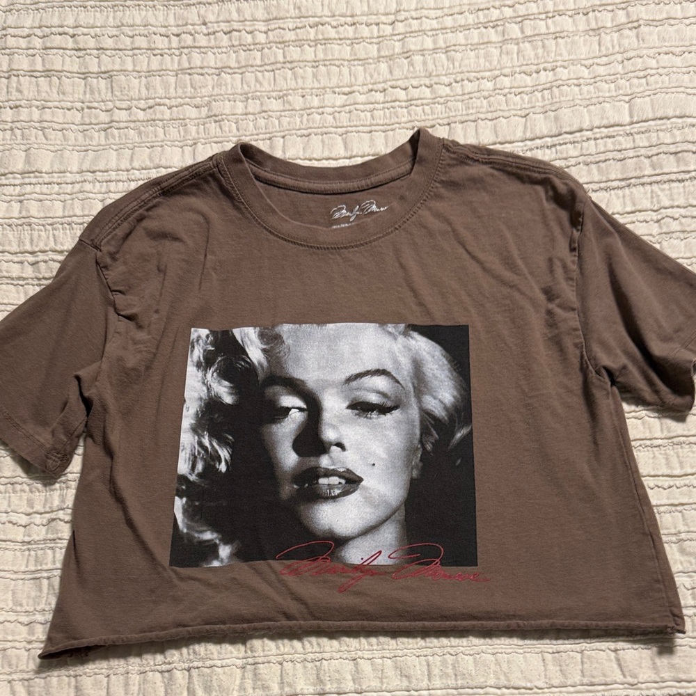 Marilyn Monroe Brown Graphic Tee